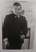 Выставка «Рене Магритт и фотография», фотография «Ангел-хранитель» (L'ange-gardien) (Брюссель, 1946)